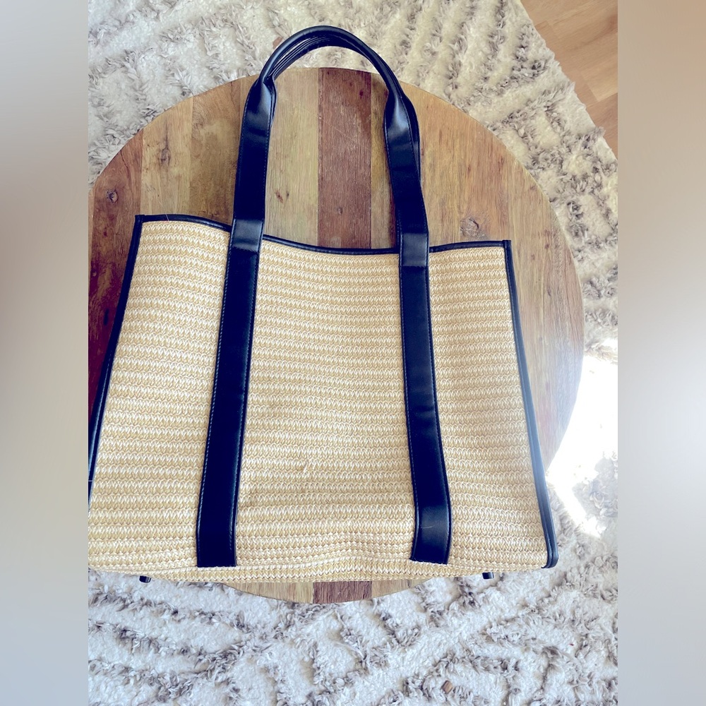 SkinMedica Beige and Black Straw Tote Bag - Picture 2 of 4